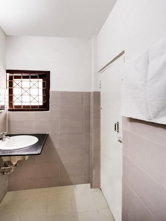 Spot On 43451 Hotel Sakunthala International Tirunelveli Exterior photo